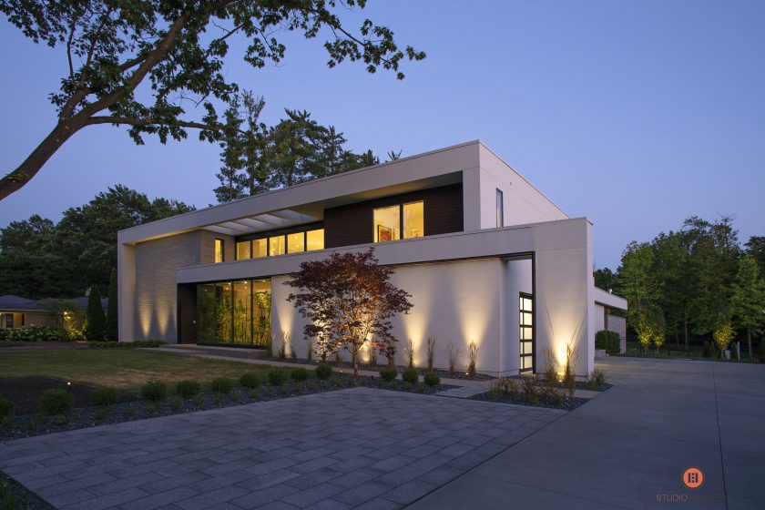 A Family Home for the Holidays